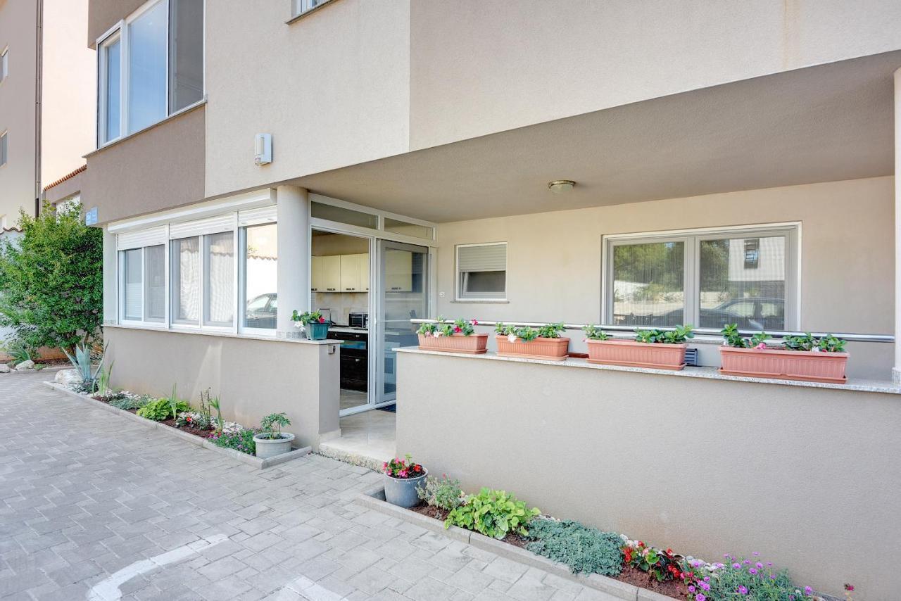 Apartment Mores Medulin Exterior photo