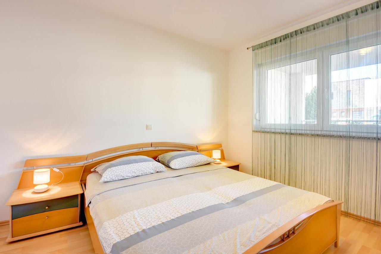 Apartment Mores Medulin Exterior photo